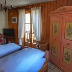 Hotel Schlosswirt 3*
