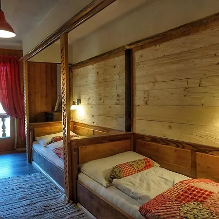 Hotel Schlosswirt Großkirchheim