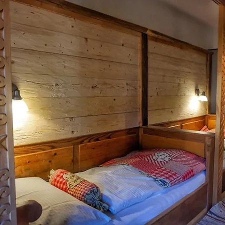 Hotel Schlosswirt Großkirchheim