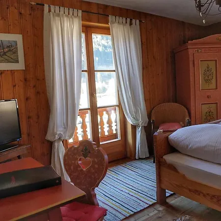 Schlosswirt Hotel