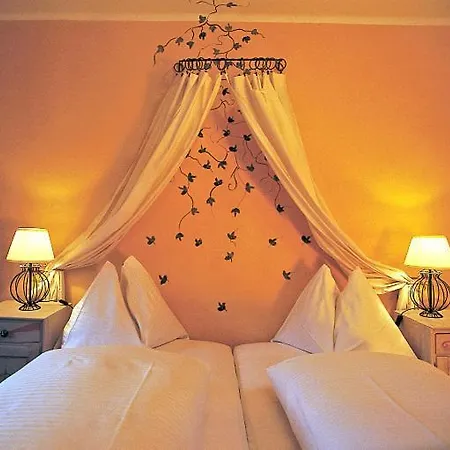 Schlosswirt Szálloda