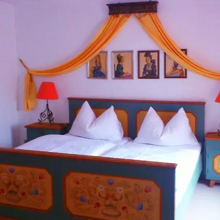 Schlosswirt Hotel 3*