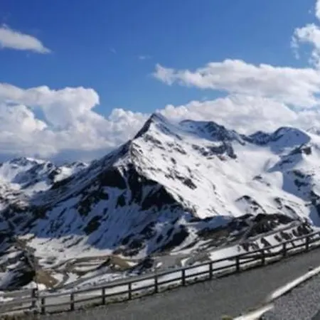 מלון Schlosswirt 3*