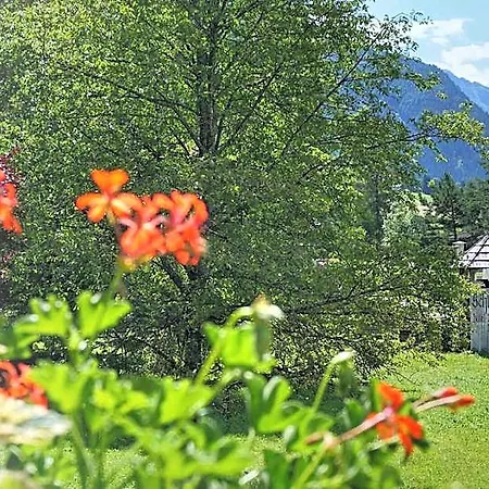 Schlosswirt Szálloda 3*