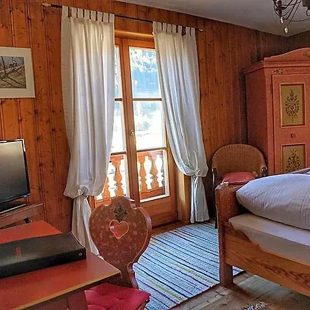 Schlosswirt Szálloda 3*