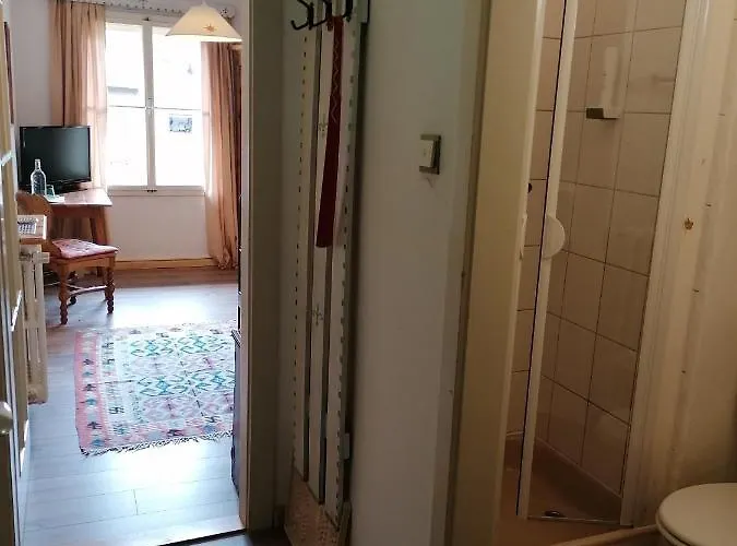 Hotel Schlosswirt 3*