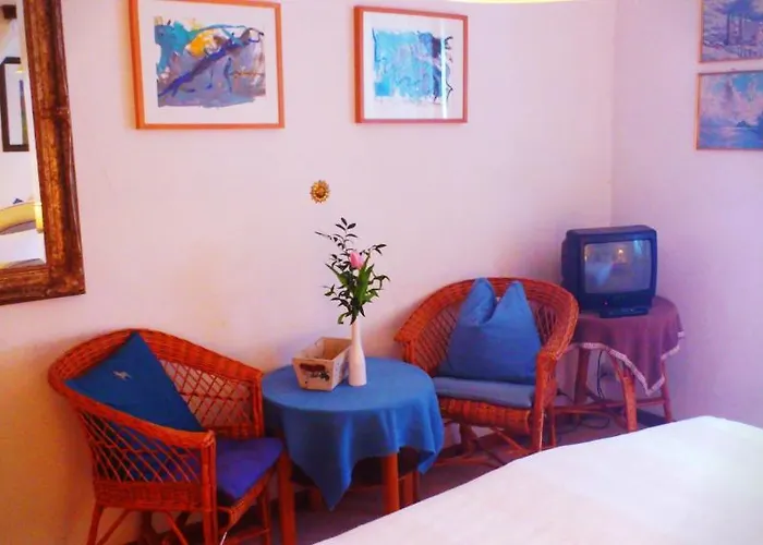 Schlosswirt Hotel 3*