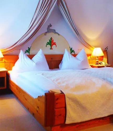 Schlosswirt Hotel 3*